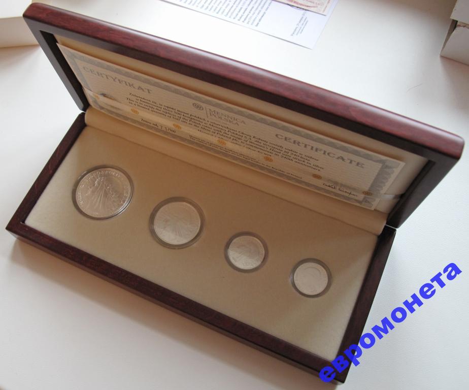 ПОЛЬША набор злотых СЕРЕБРО реплика голова 1925 R.