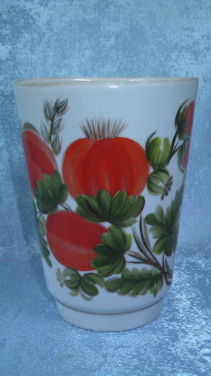 Вазочка фарфоровая...РУЧНАЯ РОСПИСЬ...