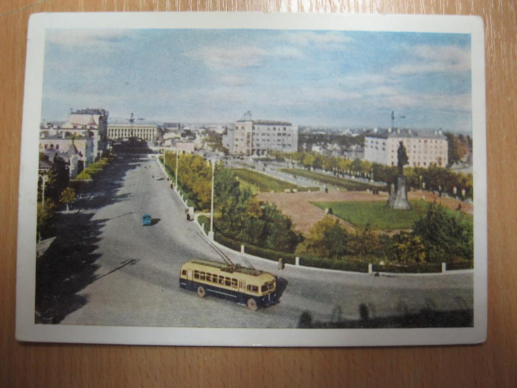 Площадь горького печать