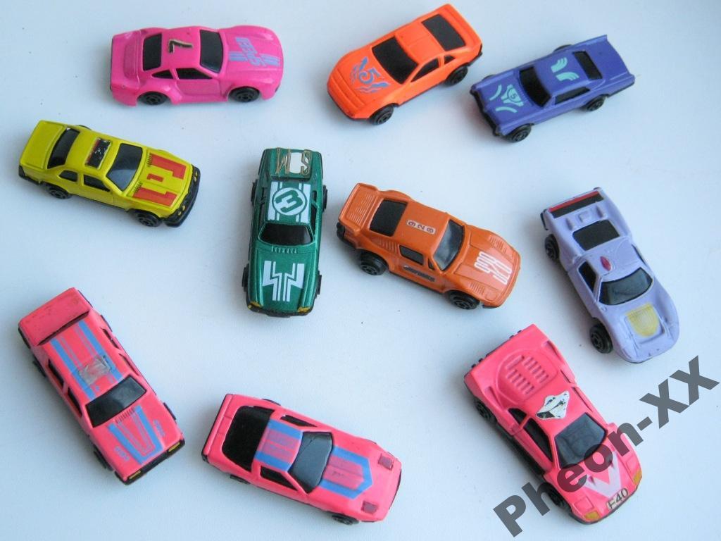 Игрушечные машинки 90 х годов