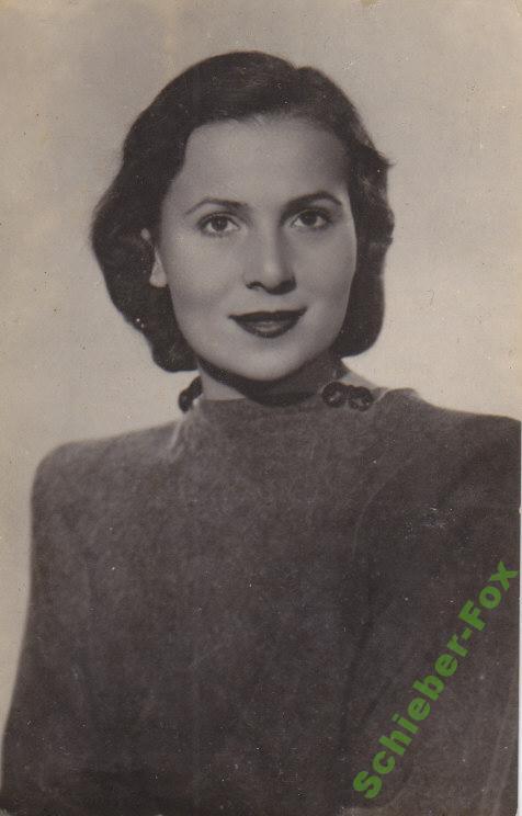 АРТИСТЫ КИНО  Г.Водяницкая Киев 40 -е гг 8Х12