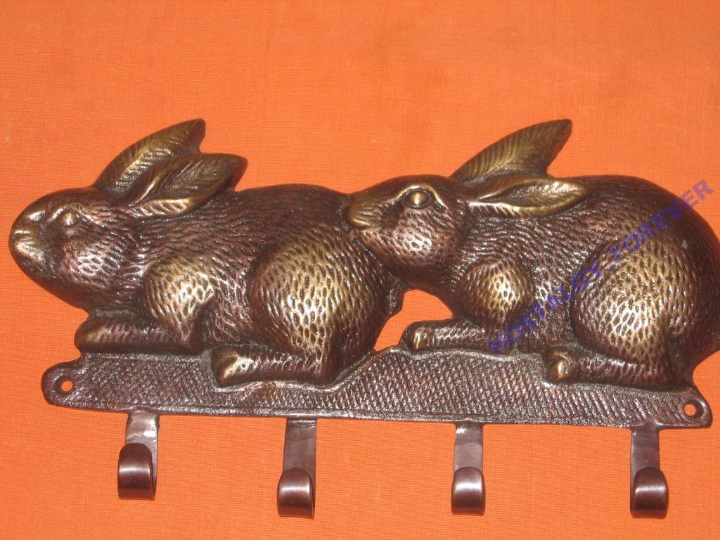 Вешалка большая Заяц Кролик металл бронза сувенир