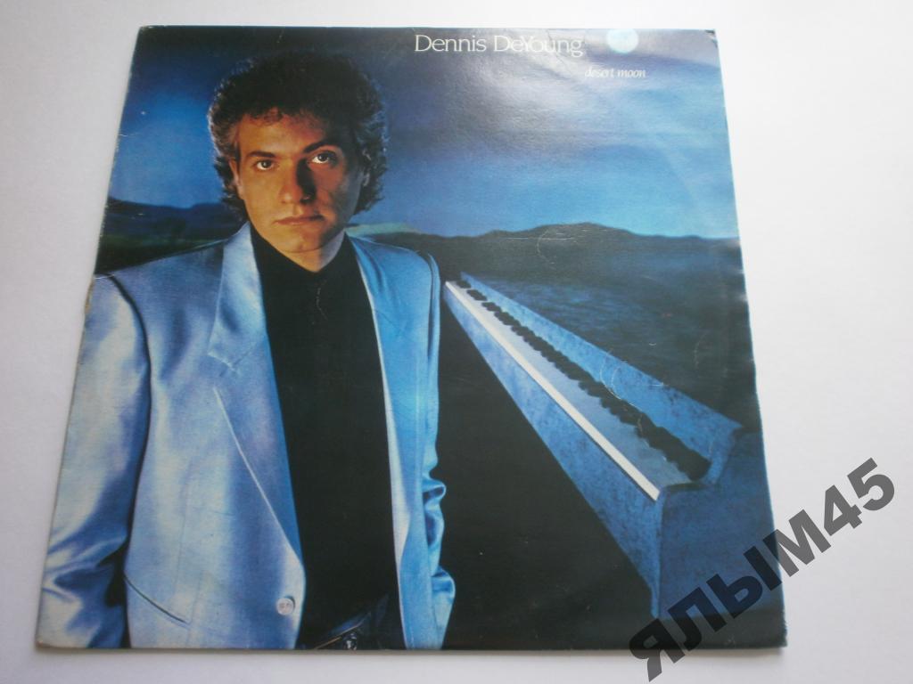 Dennis DeYoung desert moon.( ex. STYX) LP.