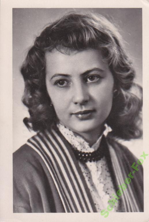 Фото нины куравлевой в молодости АРТИСТЫ КИНО Н.Крачковская 1959 г Киев - покупайте на Auction.ru по выгодной цен