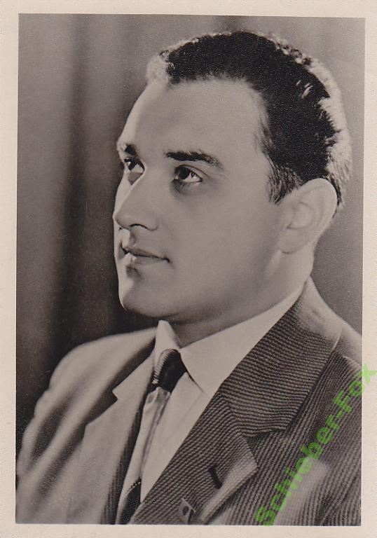 Тихий дон абрикосов. Г абрикосов актер. Г абрикосов актер. Г абрикосов актер. Г абрикосов актер.