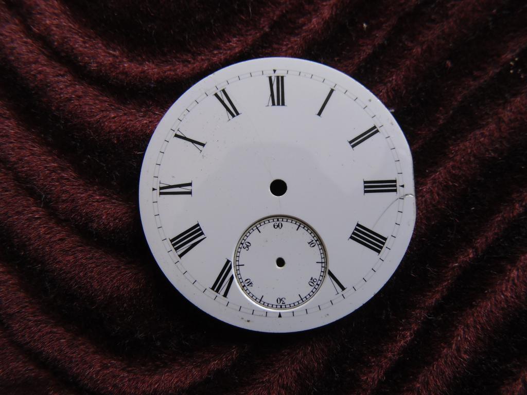 Фарфоровый циферблат для карманных часов .