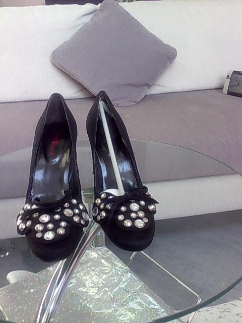 Замшевые нарядные туфли из Америки JUNO 38