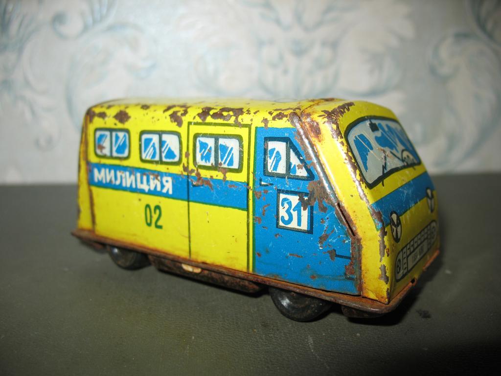Игрушки СССР машинка милиция