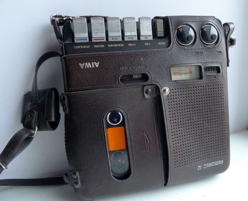 Aiwa Mimorec12 Кассетный магнитофон отличный вид.