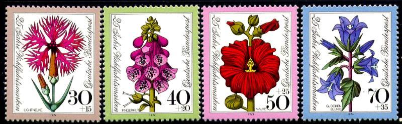 ФРГ 1974  Mi 818/21 ** цветы