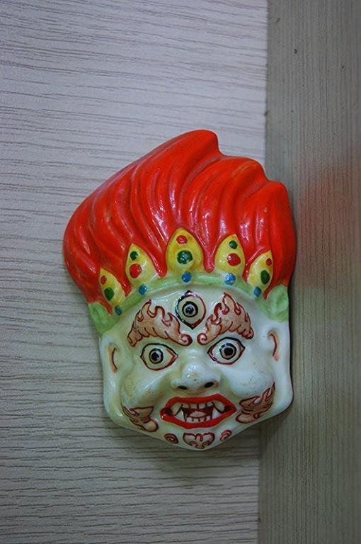 Маска.Фарфор.Монголия.