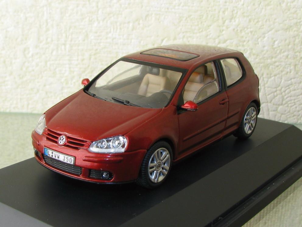 VW Golf V 2-door  SCHUCO 1/43 4249