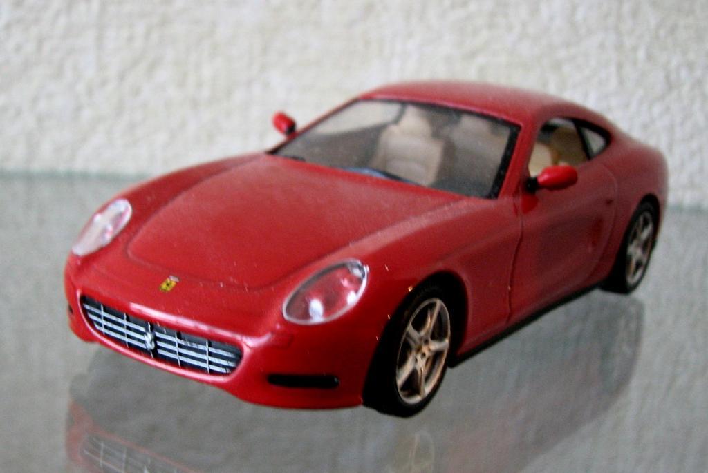 IXO: FERRARI 612 Scaglietti 1/43 не наша журналка 3132
