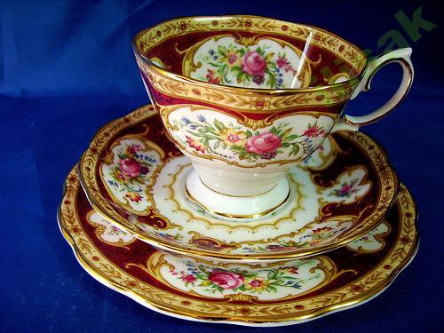 Чайная тройка Royal Albert Англия 1950 г
