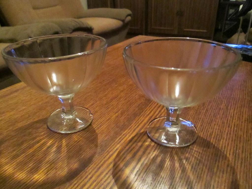 Розетки стекло под мороженное.СССР .