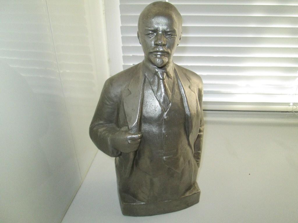 Ленин.Силумин 31 см. 1977 год.
