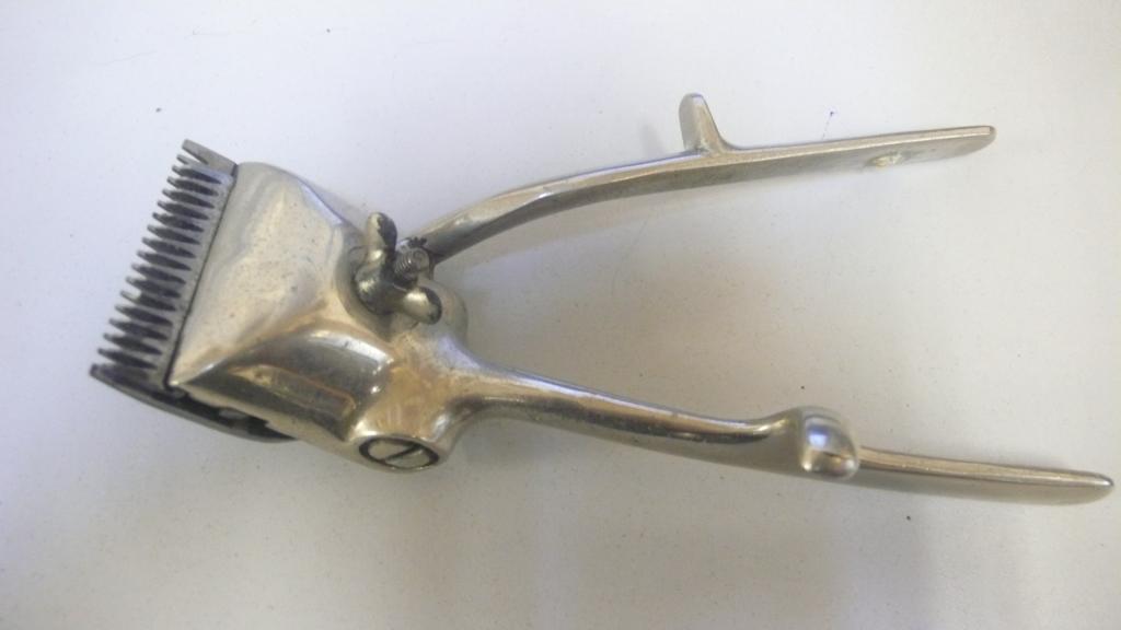 Машинка  для  стрижки  волос  1950 -60 гг.