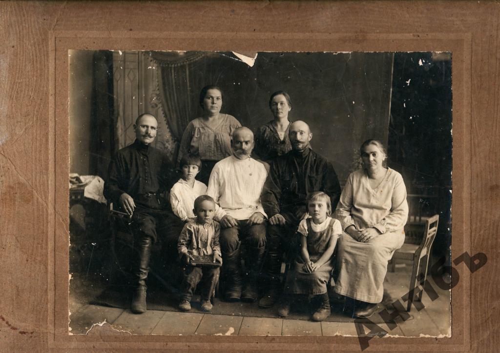 Старинная фотография. до 1917 года. Ессентуки.