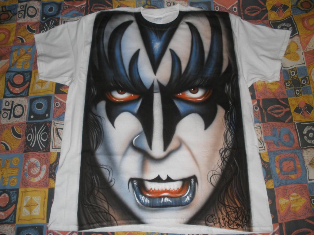 ФУТБОЛКА KISS/GENE SIMMONS - SCOWL, AIRBRUSHED T-SHIRT ( XL )