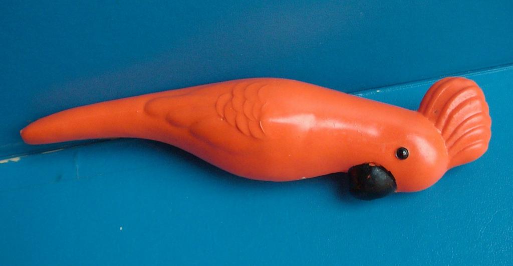 Игрушка ПОГРЕМУШКА ПОПУГАЙ целлулоид СССР №1