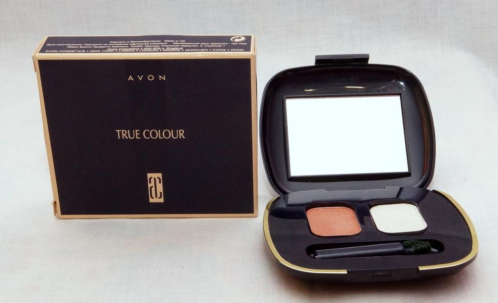 Тени двухцветные  AVON  TRUE COLOUR  1997 г.    ВИНТАЖ   СССР