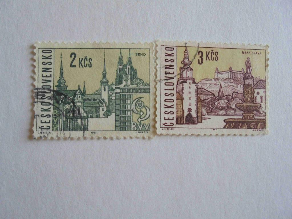 ПОЧТОВАЯ МАРКА. ЧЕХОСЛОВАКИЯ 1965 ГОД * АРХИТЕКТУРА.