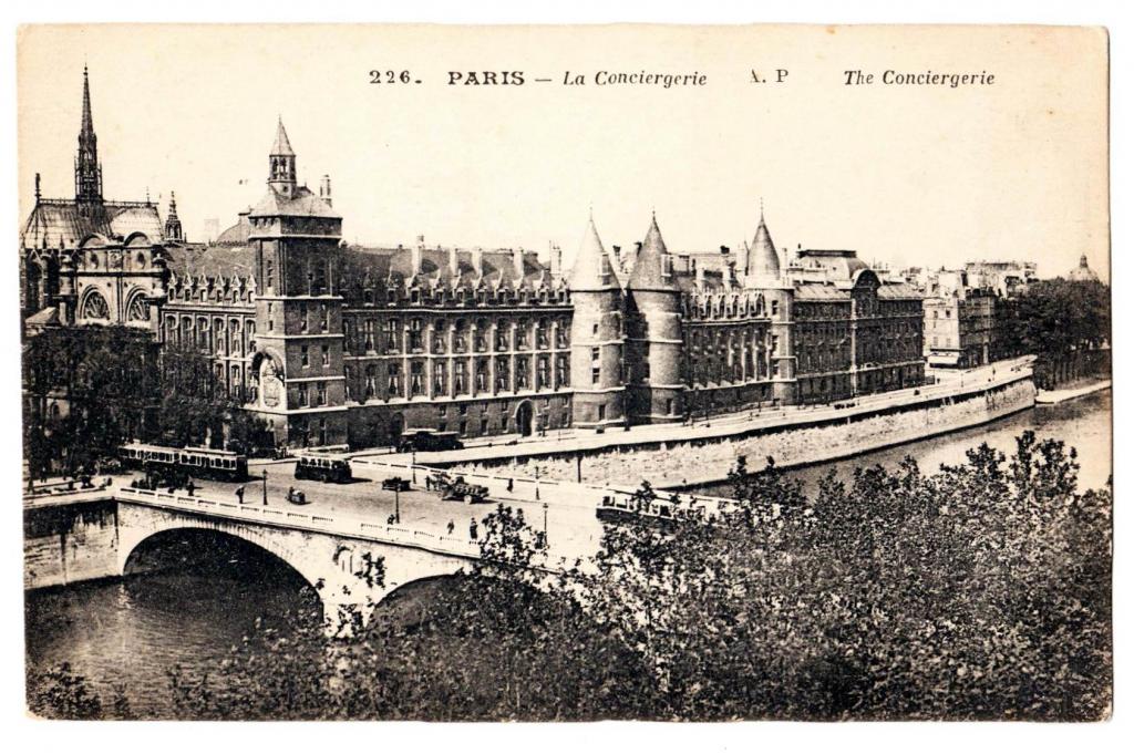 ФОТО открытка. ПАРИЖ. Дворец (тюрьма) Консьержери. Франция.