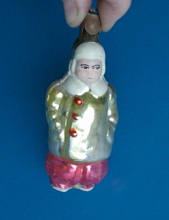 Старинная ёлочная игрушка МАЛЬЧИК в ПАЛЬТО