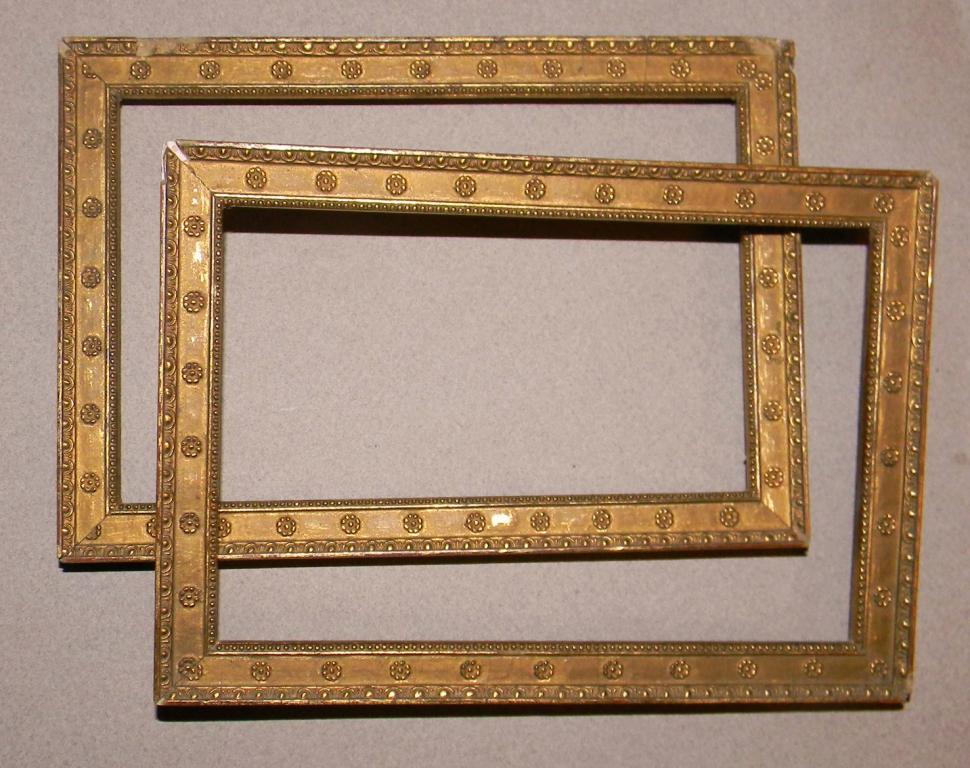 2 рамки багетные,дерево,левкас,паталь,нач.-1-я пол. ХХ в.