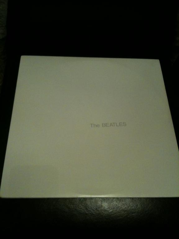 Пластинка The Beatles White Album 1968 UK original 2LP + poster + photo