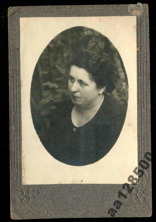 ф20 девушка женщина брошь р-р 112х168 