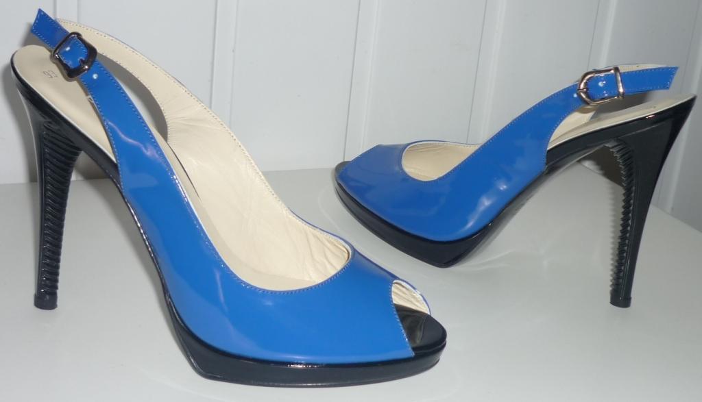 босоножки  синие  LAURITTA, р. 38,5 ,39,5 