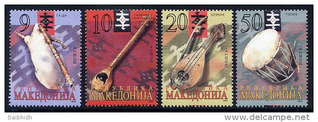 Македония 2003 Народные музыкальные инструменты Музыка 4м**