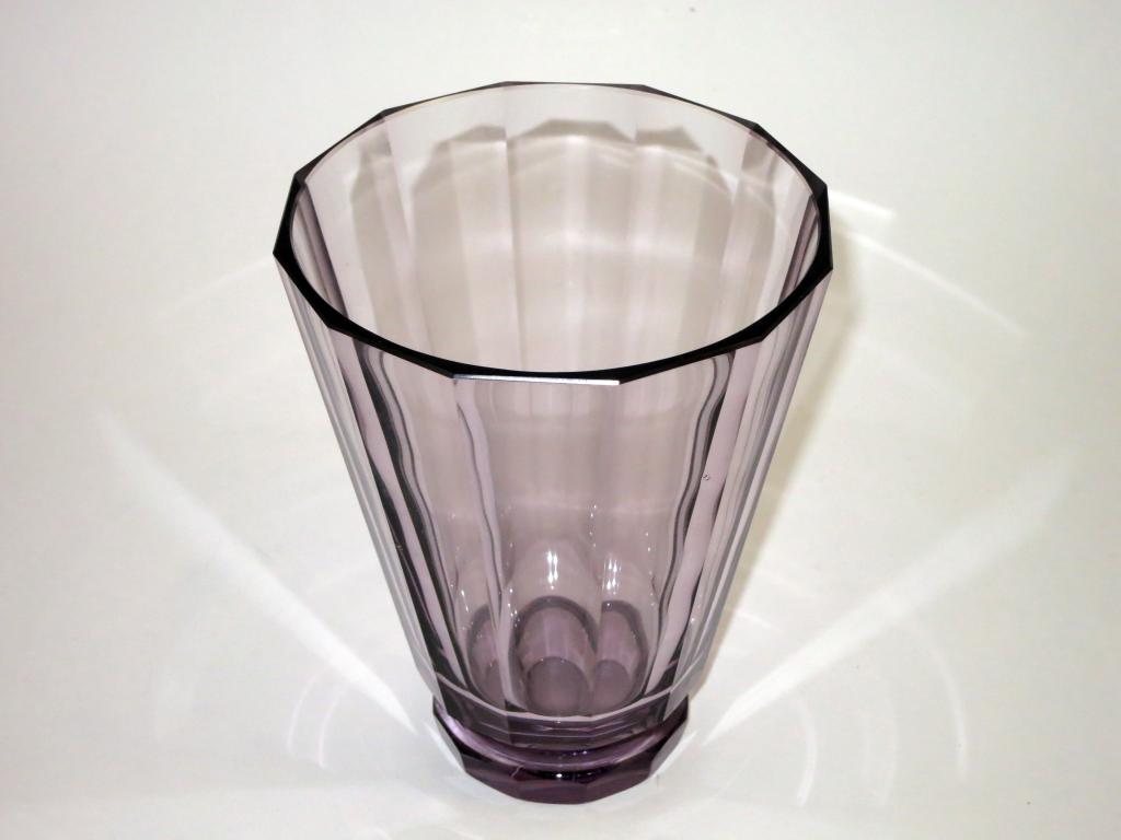 Ваза Стекло н. XX века Гранение Интерьер Цветы