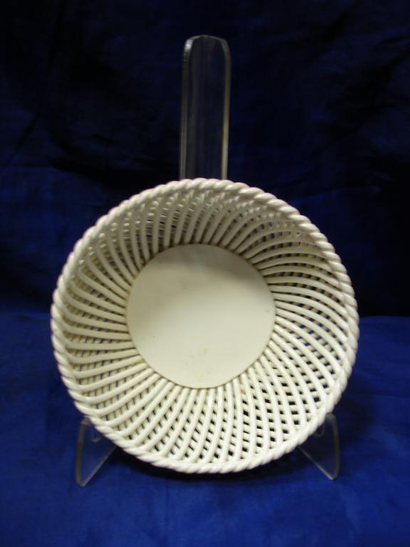 старинная сухарница-плетенка малая 