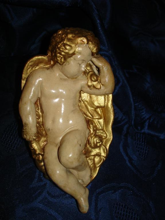 Старинная статуэтка СПЯЩИЙ АМУР,гипс,Россия,19век 