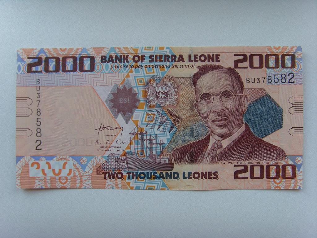 СЬЕРРА ЛЕОНЕ   2000  леоне  2010 г.   UNC