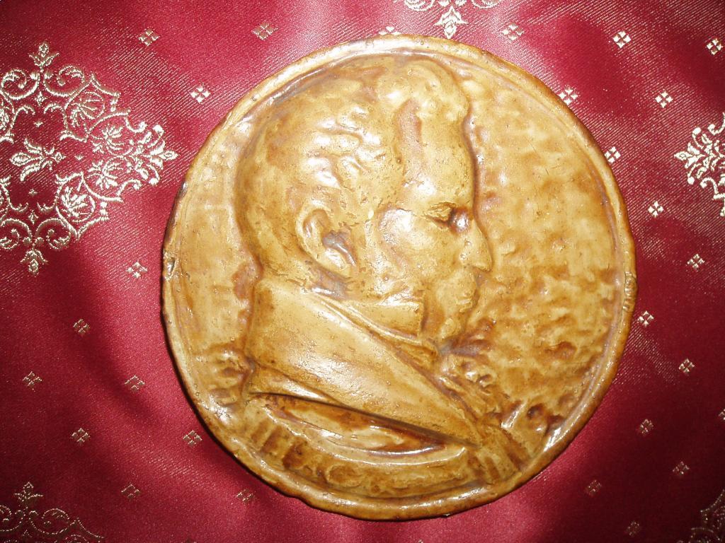 Барельеф панно Пушкин. СССР, 1950-е гг. Артель. Гипс