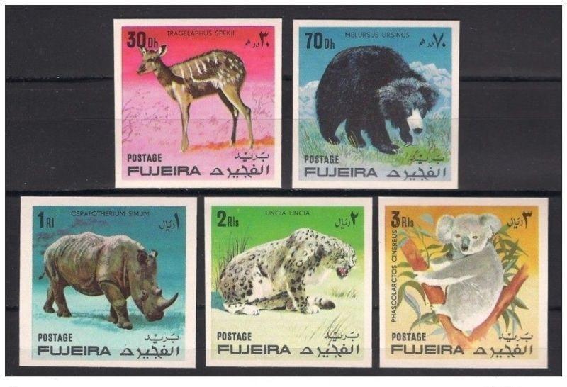 Фуджейра.кошки.др.б\з.1971г.** 6 евро.