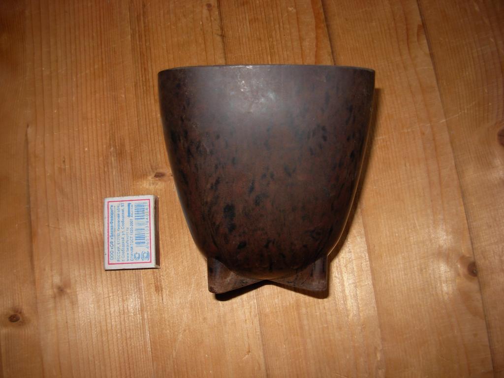 Горшок цветочный старинный из СССР карболит винтаж 