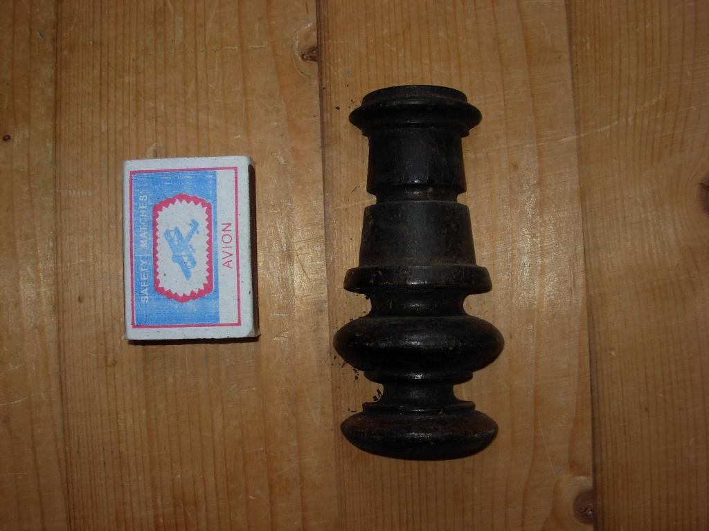 Точенка стойка колонна колонка старинная на часы 