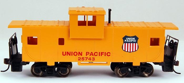 16мм (HO) Кабуз (бригадный вагон) Union Pacific