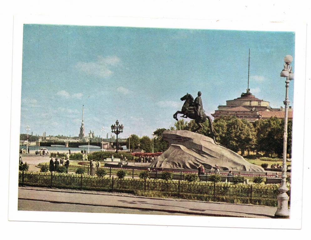 Сенатская площадь санкт-петербург. Площадь декабристов 1. Медный всадник площадь декабристов в санкт-петербурге. Площадь декабристов в санкт-петербурге. Медный всадник на сенатской площади.