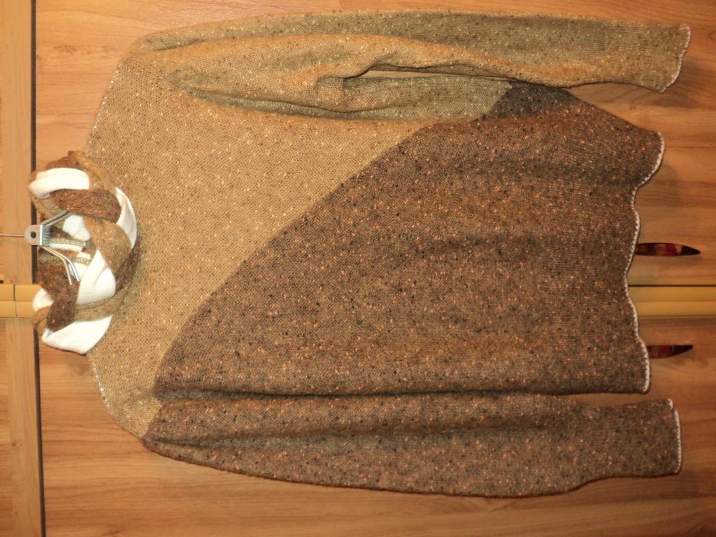 Свитер из мохера