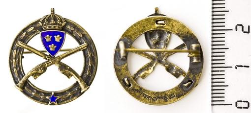 Знак  Армейский. За отличие в стрельбе из пистолета. I степени. Швеция