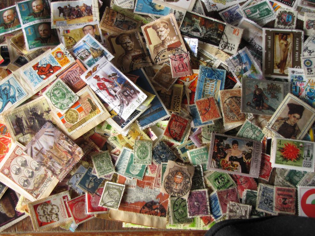 Почта 170. Сколько стоят эти марки которые я тебе покажу. 1998 — «Всяко-разно» обложка альбома. За сколько в современном мире можно продать коллекции марок.