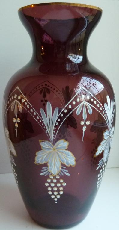 ВАЗА  ЭМАЛИ  РОСПИСЬ  ИМПЕРАТОРСКИЙ  СТЕКОЛЬНЫЙ З-Д   ВЫСОТА -27 см.