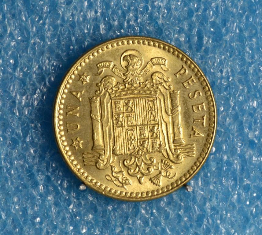 Испания 1 Песета 1975 "79" г. Лот № 0486