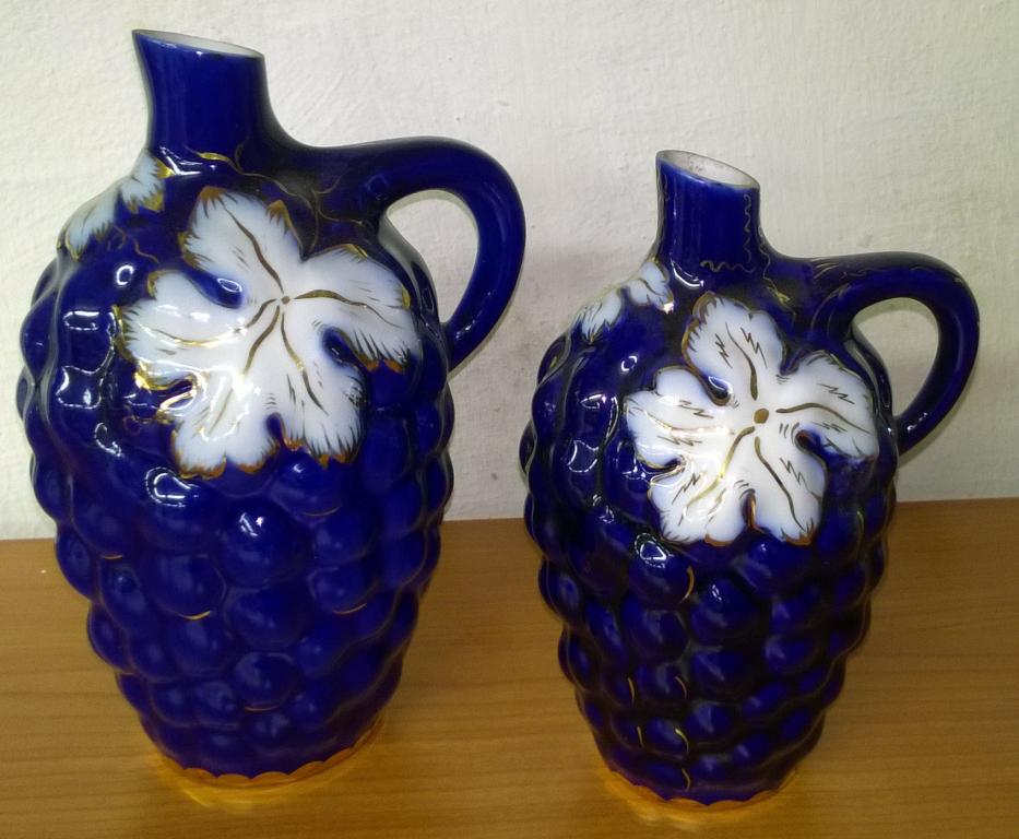 Кувшины расписные. Виноград. Позолота. Коростеньский ФЗ.