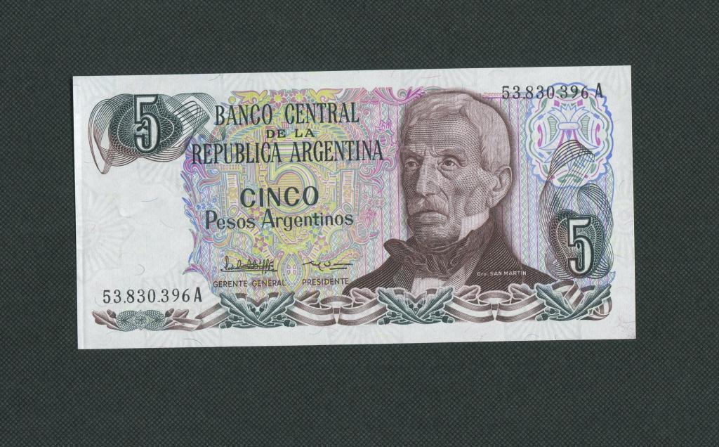 5 песо. 1983 -1984 . Аргентина. UNC.# 981.